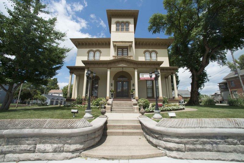 The Pepin Mansion B&B On Mansion Row - 10 Min To Start Of The Bourbon Trail New Albany Bagian luar foto