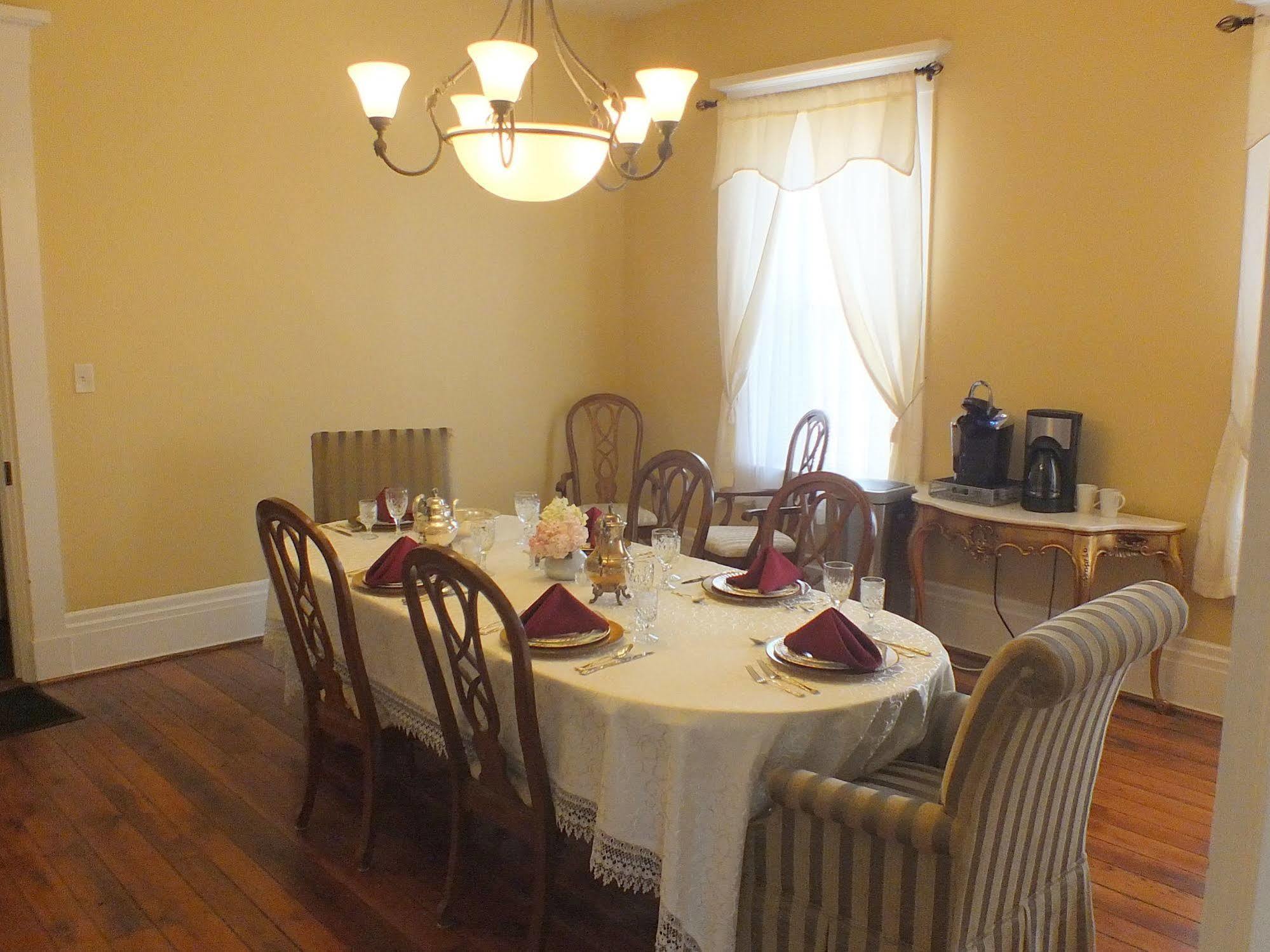 The Pepin Mansion B&B On Mansion Row - 10 Min To Start Of The Bourbon Trail New Albany Bagian luar foto